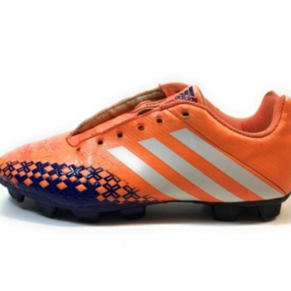 Soccer Cleats Adidas Predito TRX FG Shoes Sneakers - Picture 3 of 8